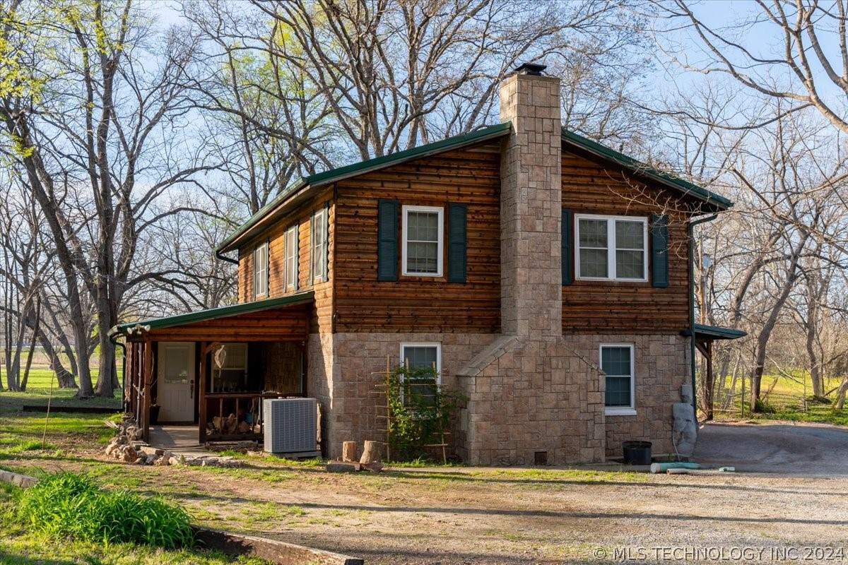 9596 N 447 Road Property Photo 15