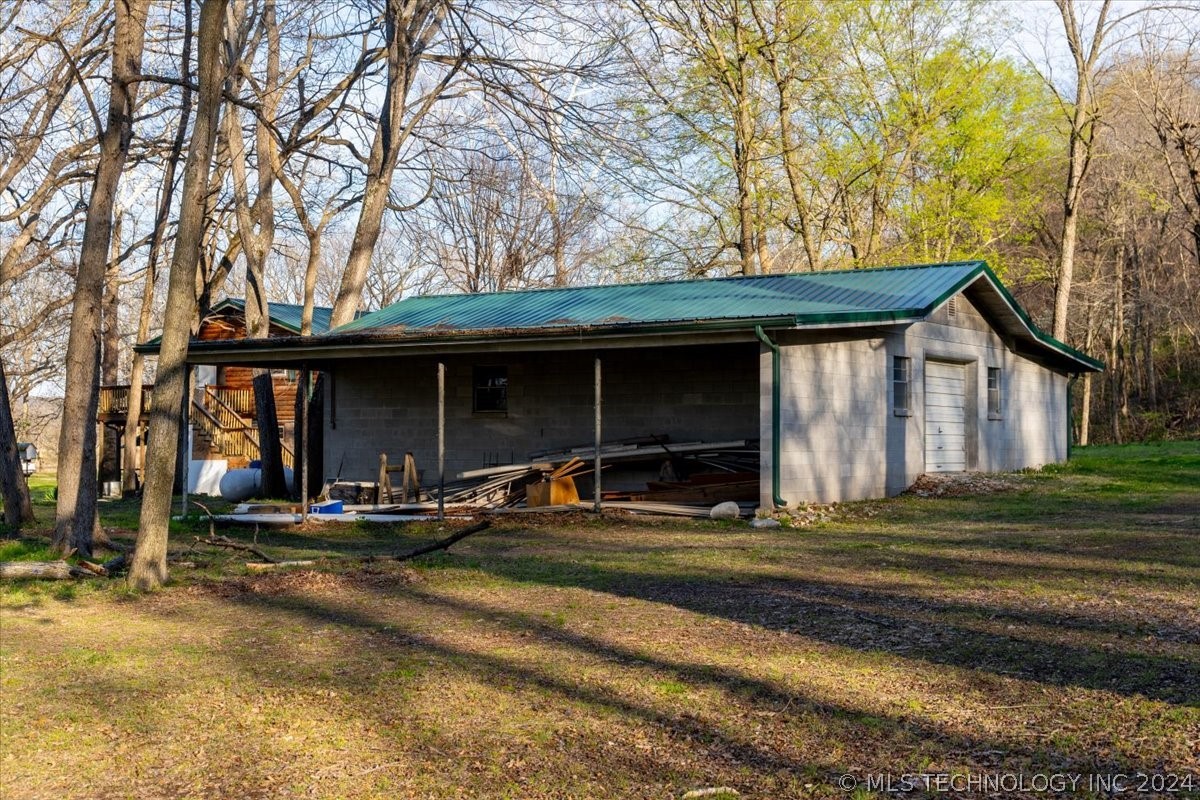 9596 N 447 Road Property Photo 18