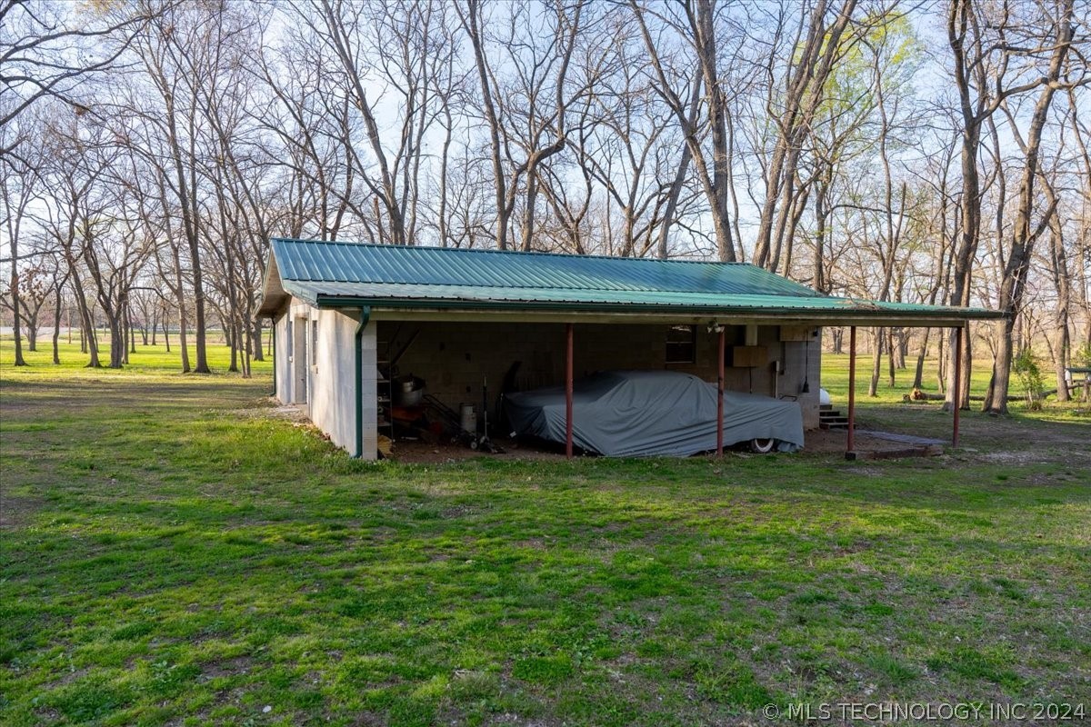 9596 N 447 Road Property Photo 19