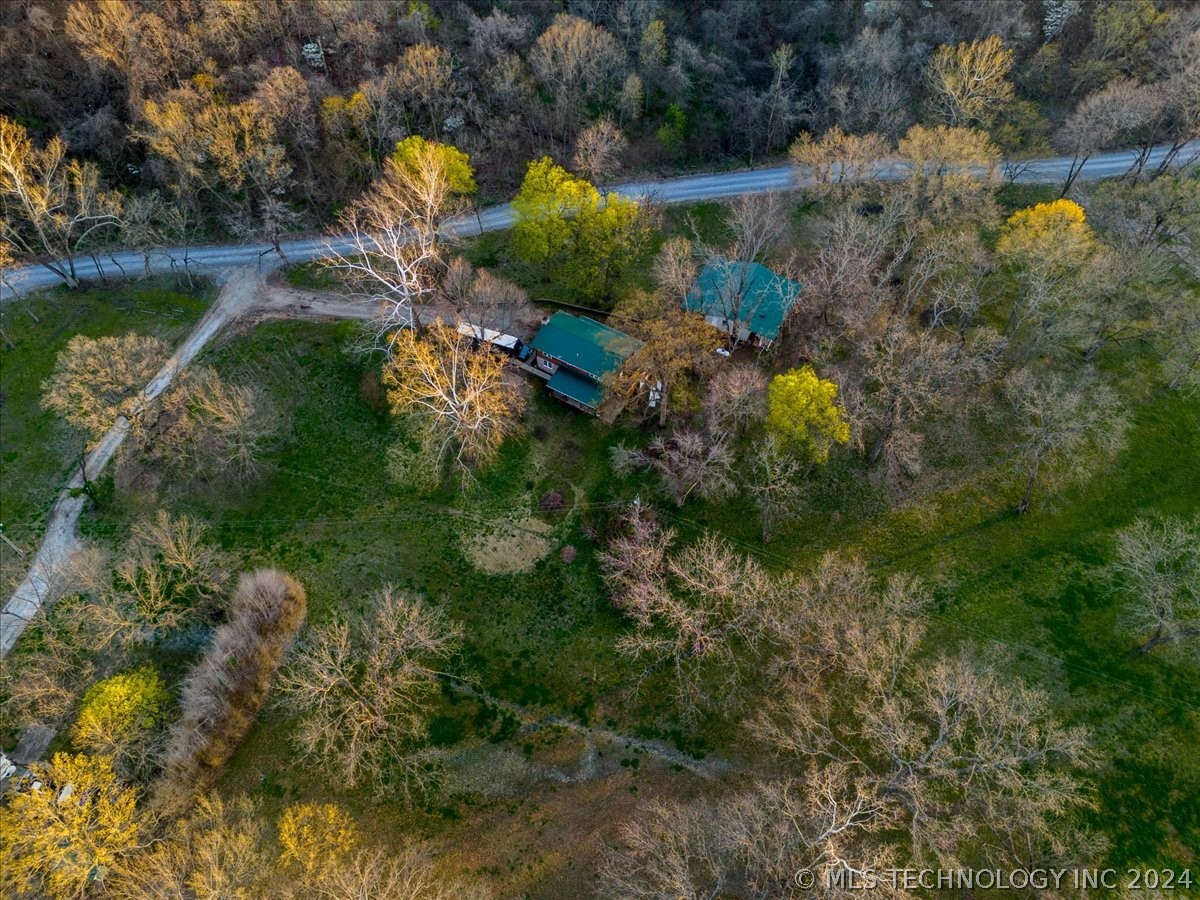 9596 N 447 Road Property Photo 25