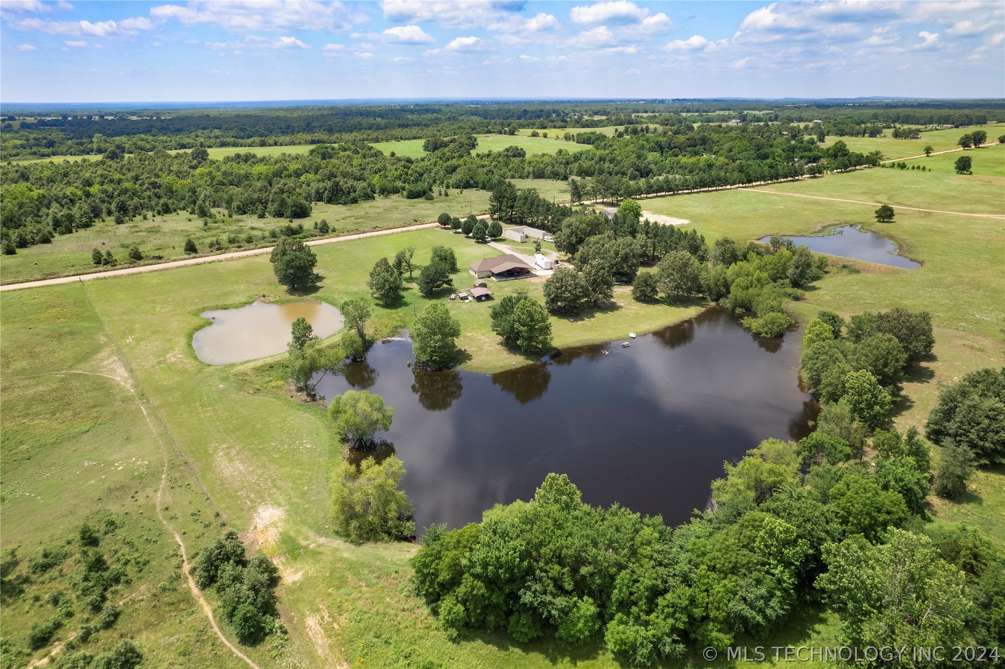 5764 S Carr Pen Property Photo 6