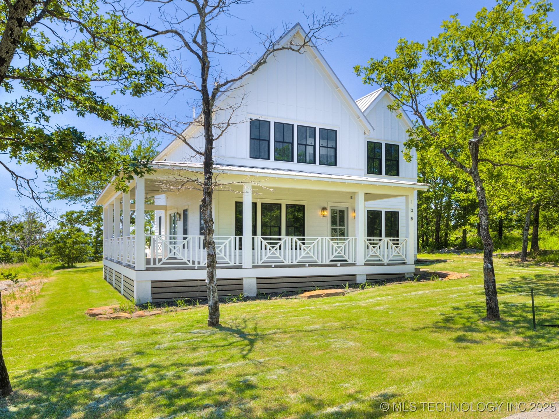 108 Ridgeline Road Property Photo 1