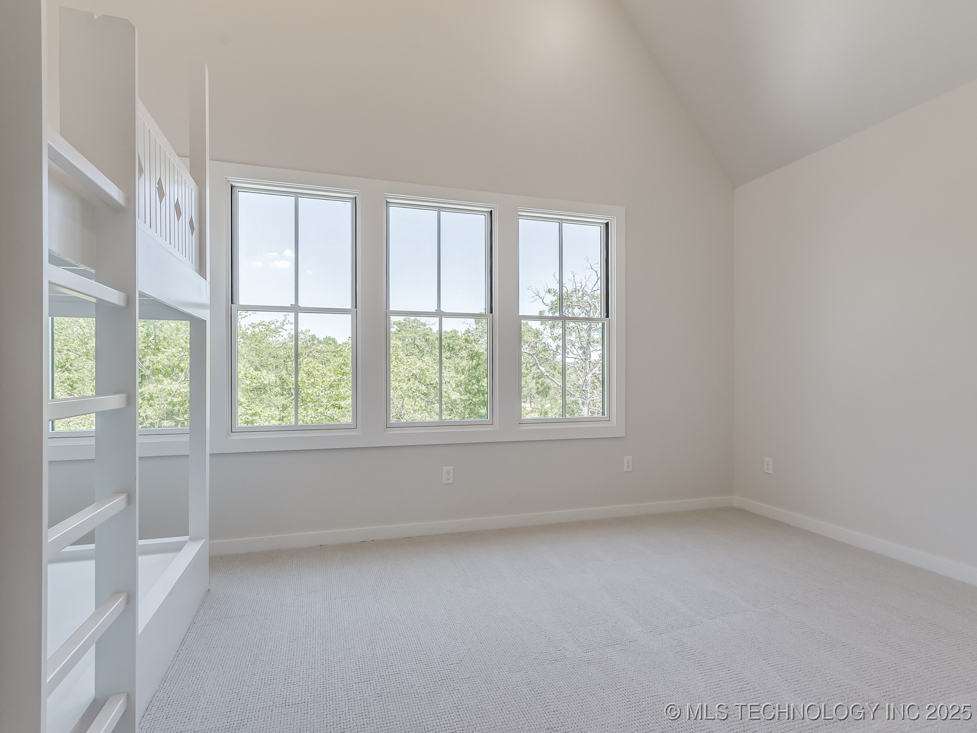 108 Ridgeline Road Property Photo 35