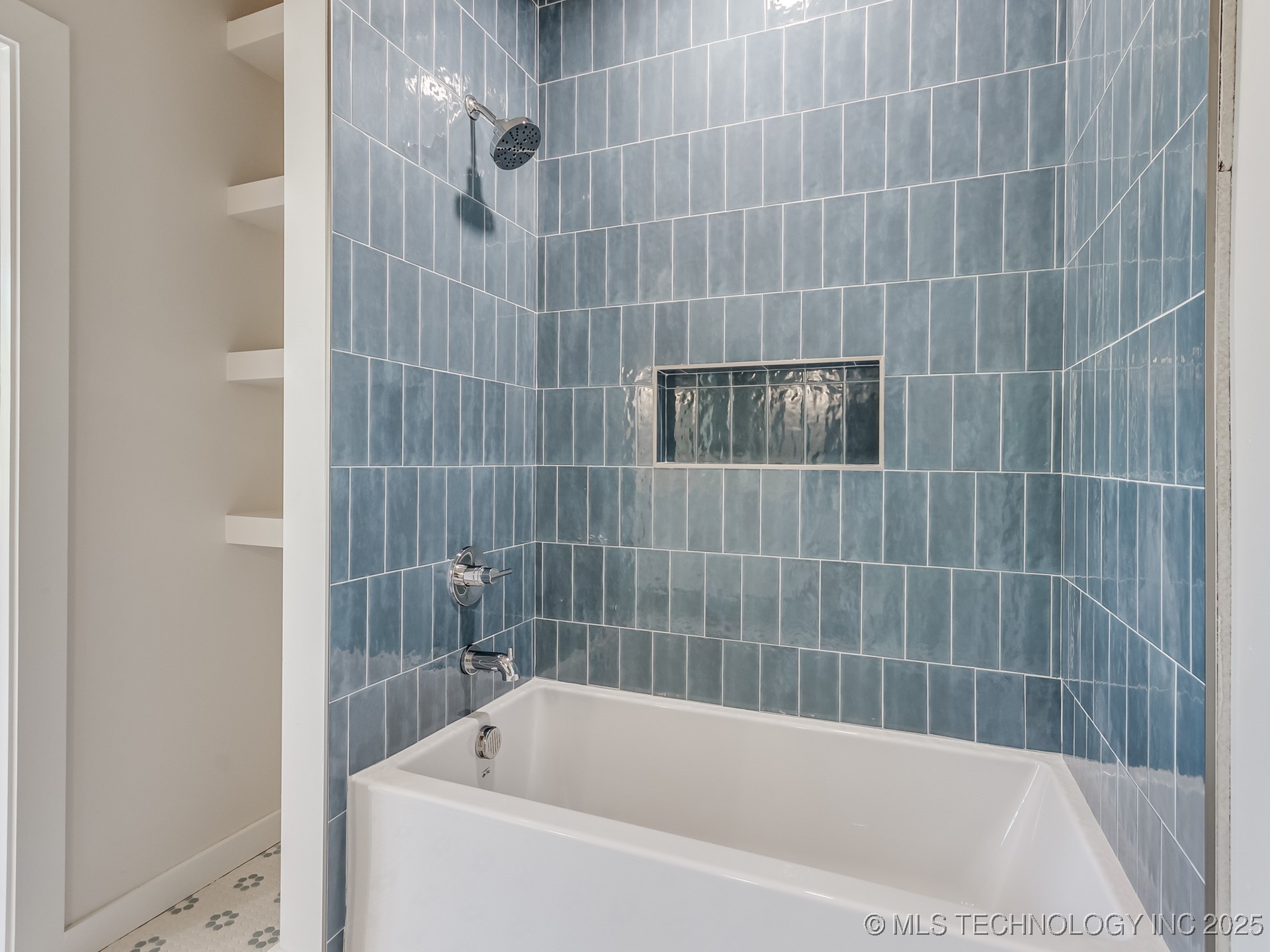 108 Ridgeline Road Property Photo 38