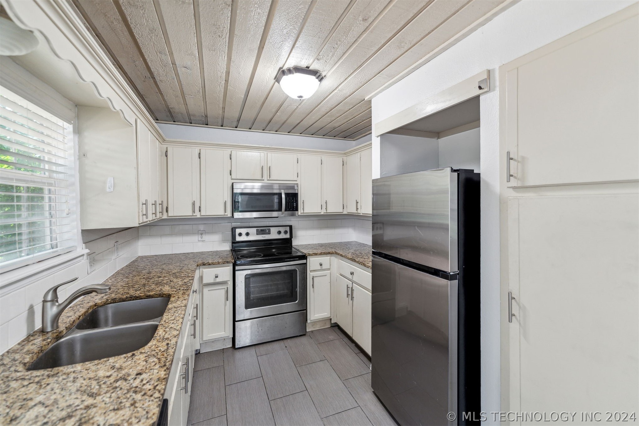 5117 S Lions Avenue Property Photo 13