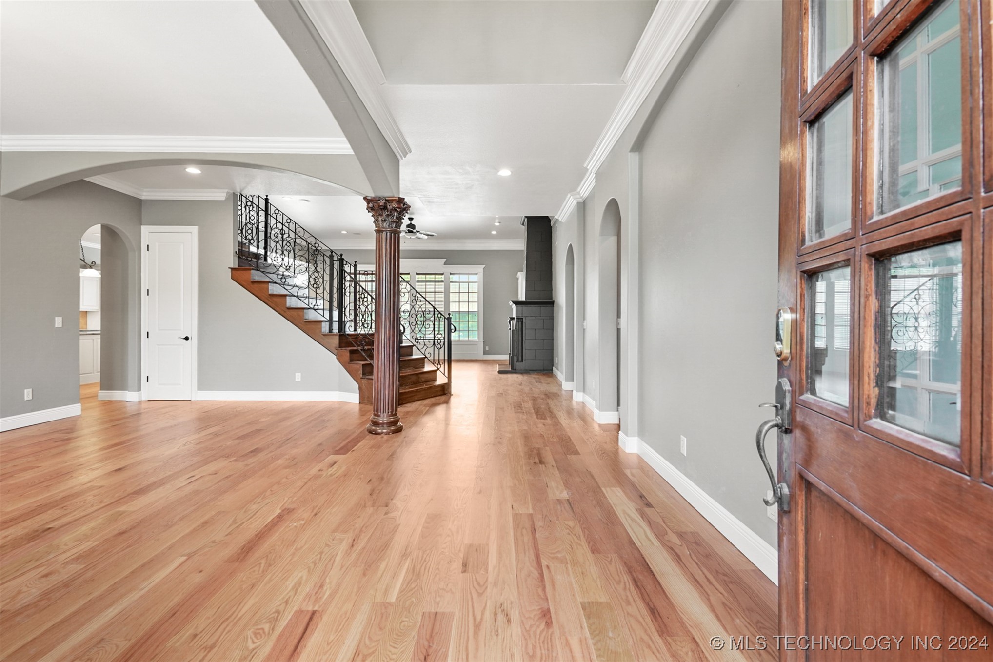 11318 S College Avenue Property Photo 10