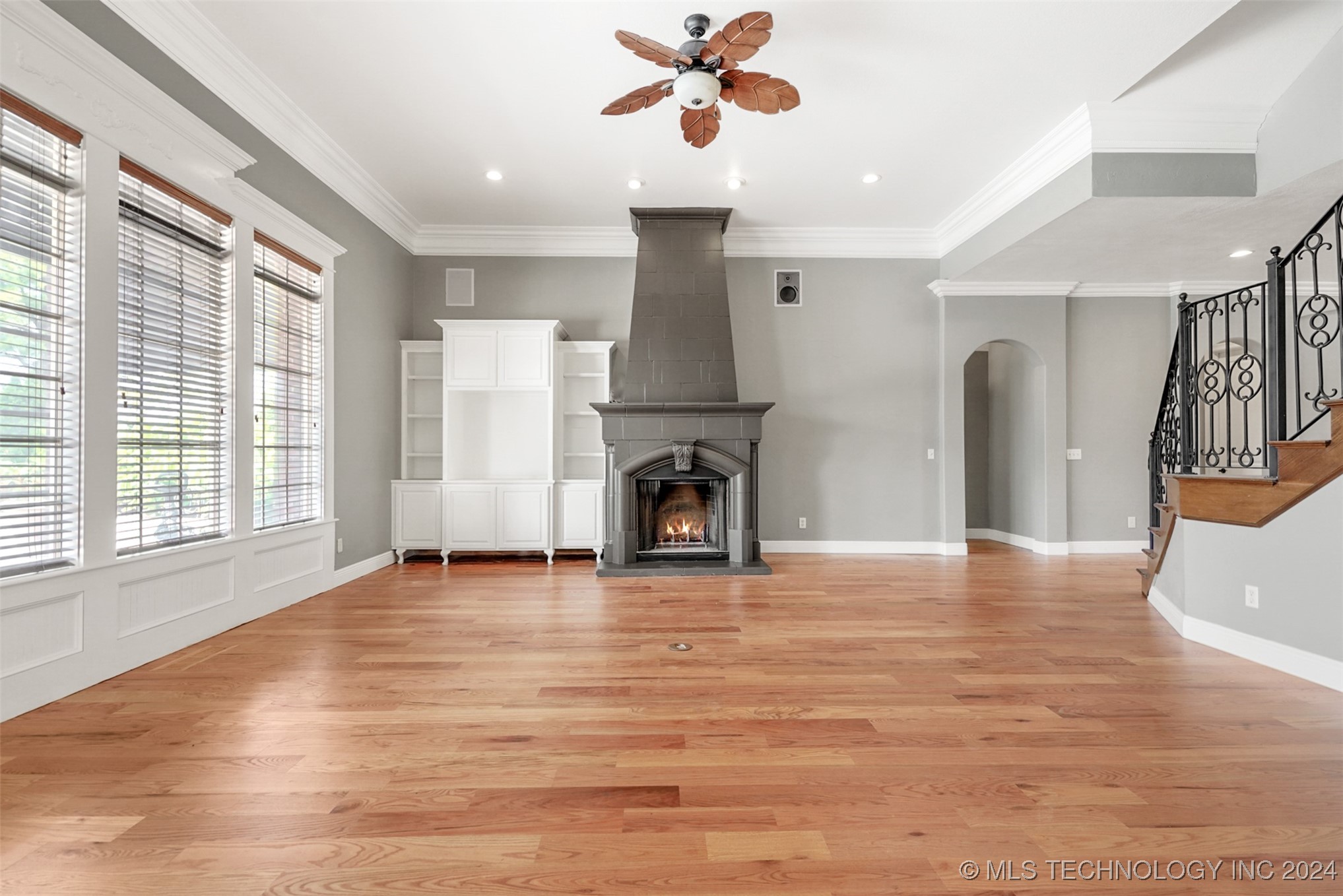 11318 S College Avenue Property Photo 16