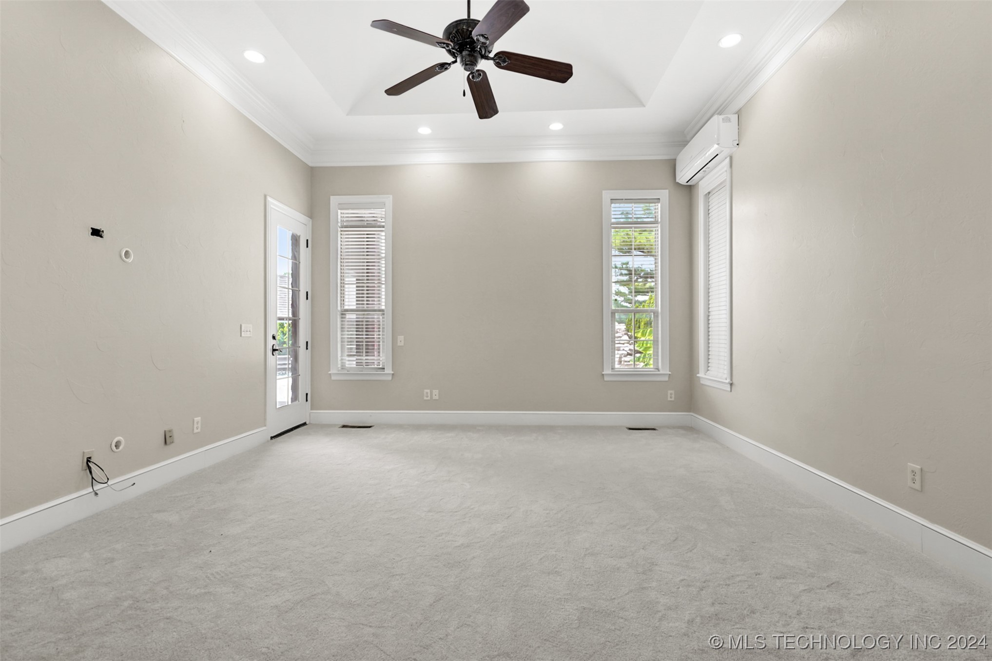 11318 S College Avenue Property Photo 25