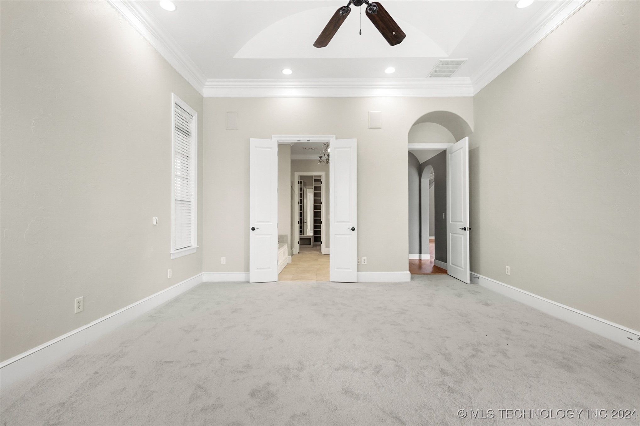 11318 S College Avenue Property Photo 27