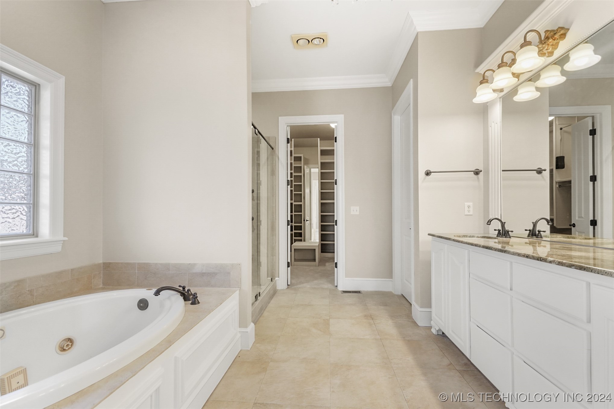 11318 S College Avenue Property Photo 28