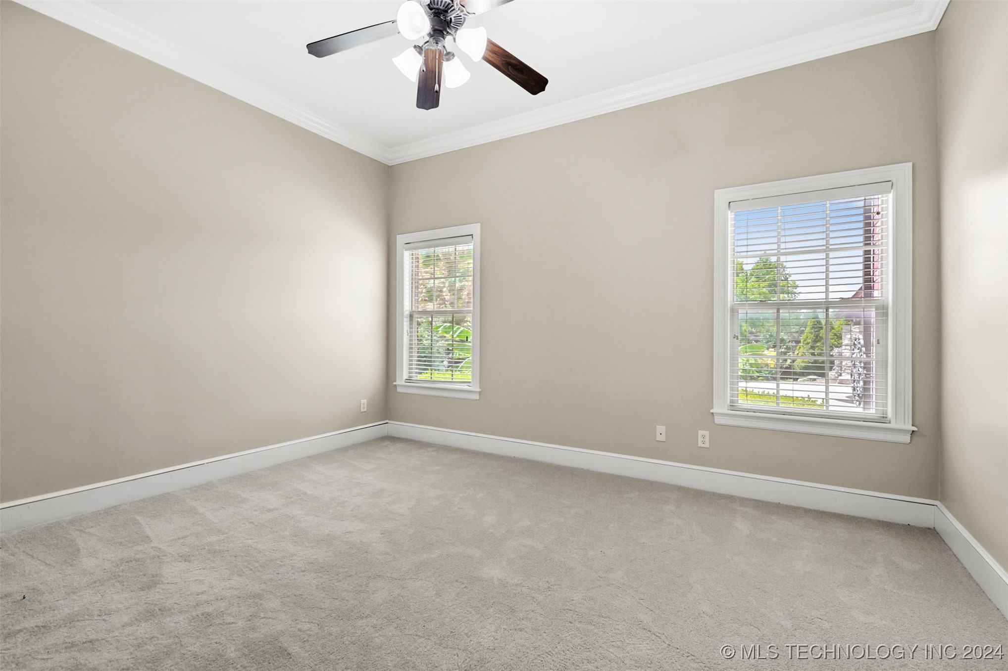 11318 S College Avenue Property Photo 33