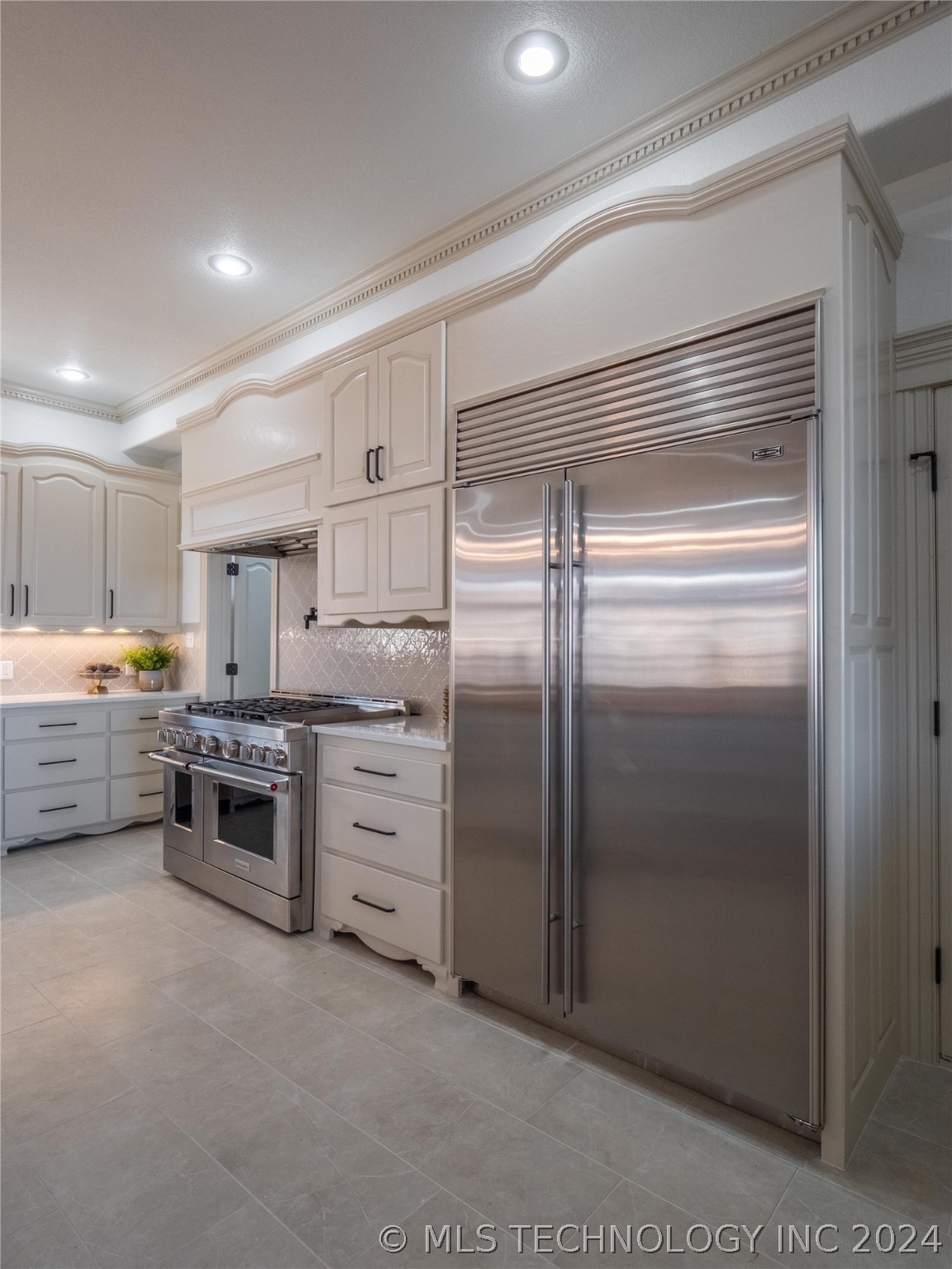 5 Karen Property Photo 21