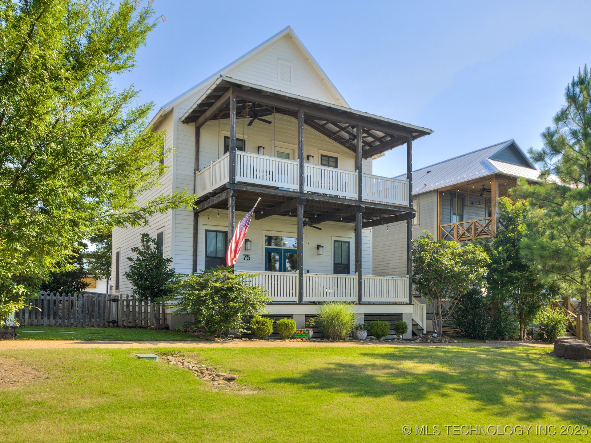 75 Lower Green Way Property Photo