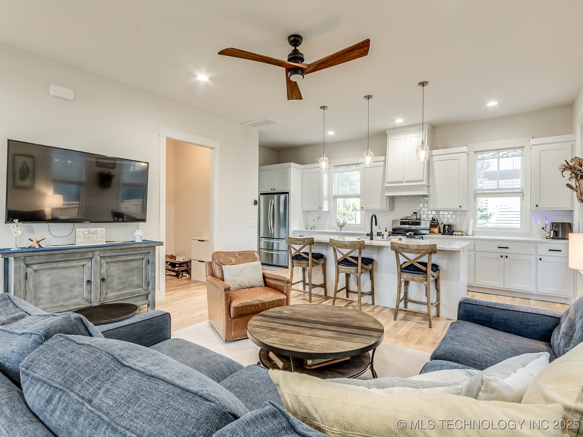75 Lower Green Way Property Photo 8