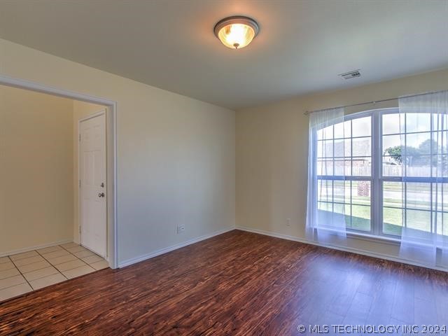 1524 S Narcissus Place Property Photo 12