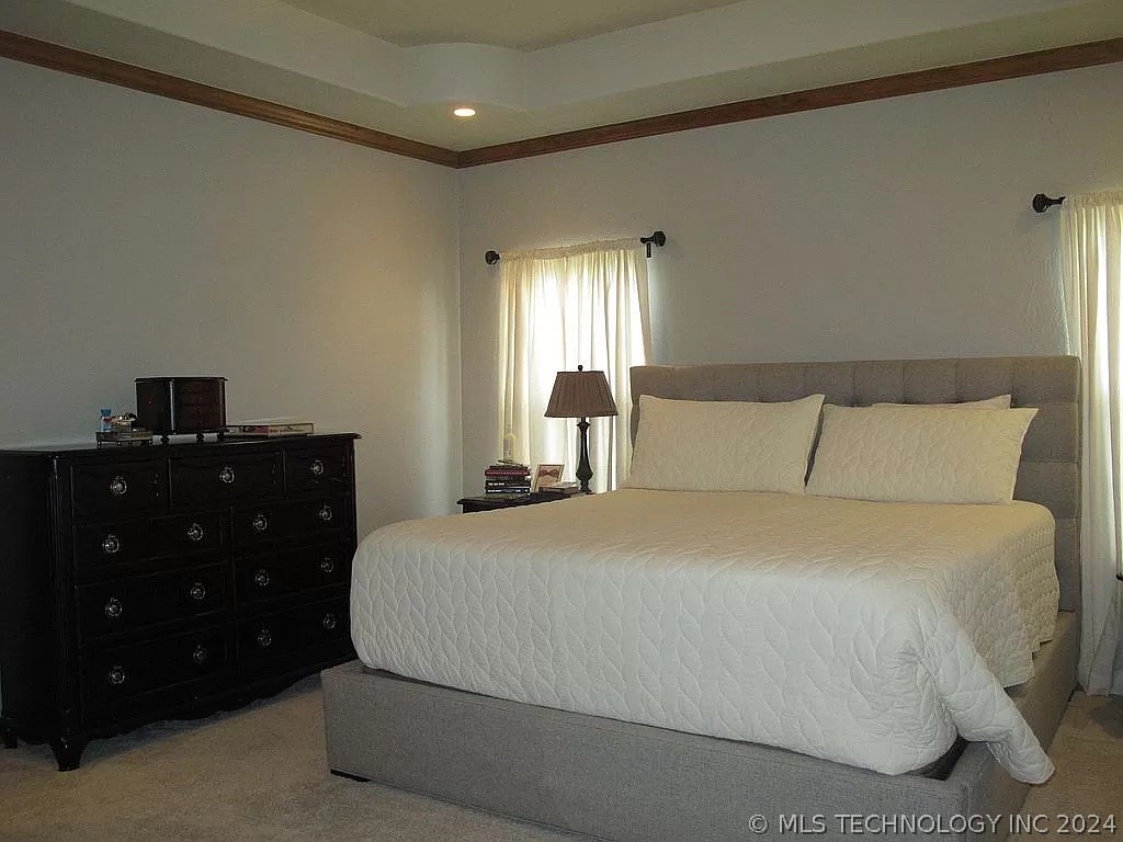 831 Sunset Court Property Photo 11