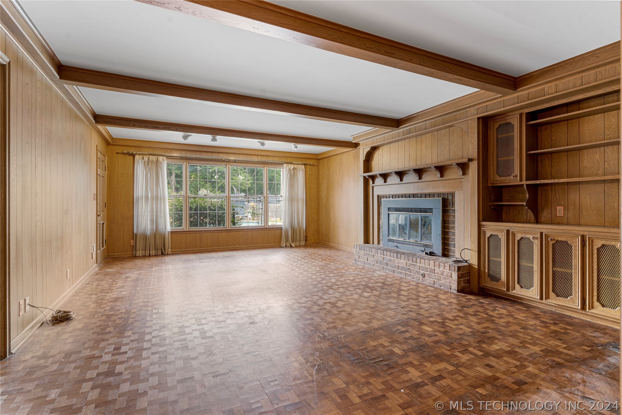 4717 S Atlanta Place Property Photo 12