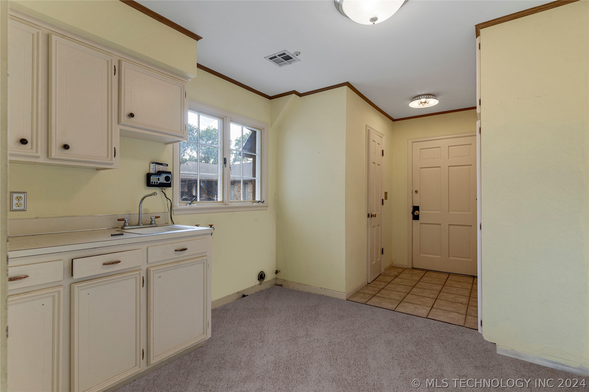 4717 S Atlanta Place Property Photo 28