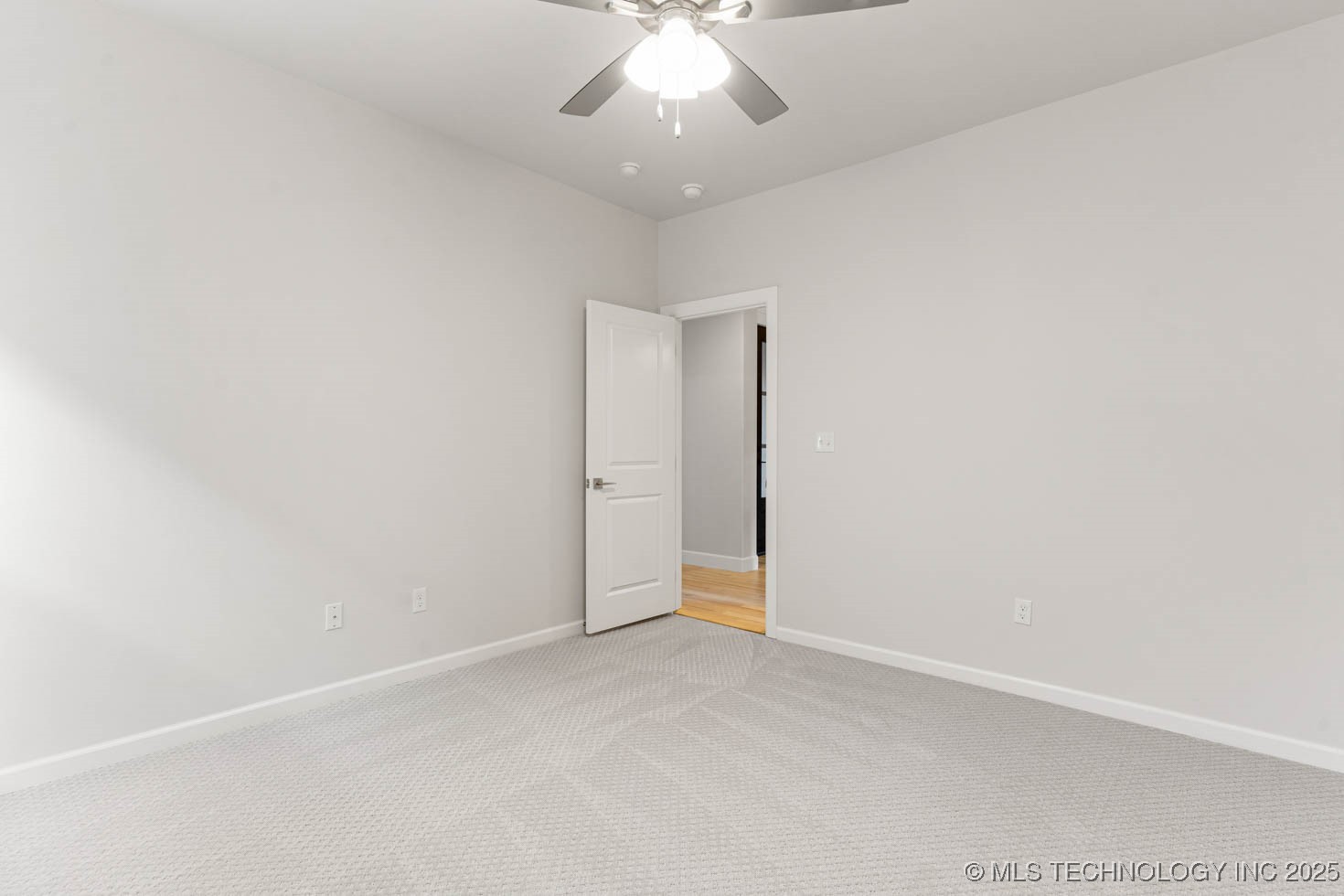 14125 S Evanston Avenue Property Photo 39
