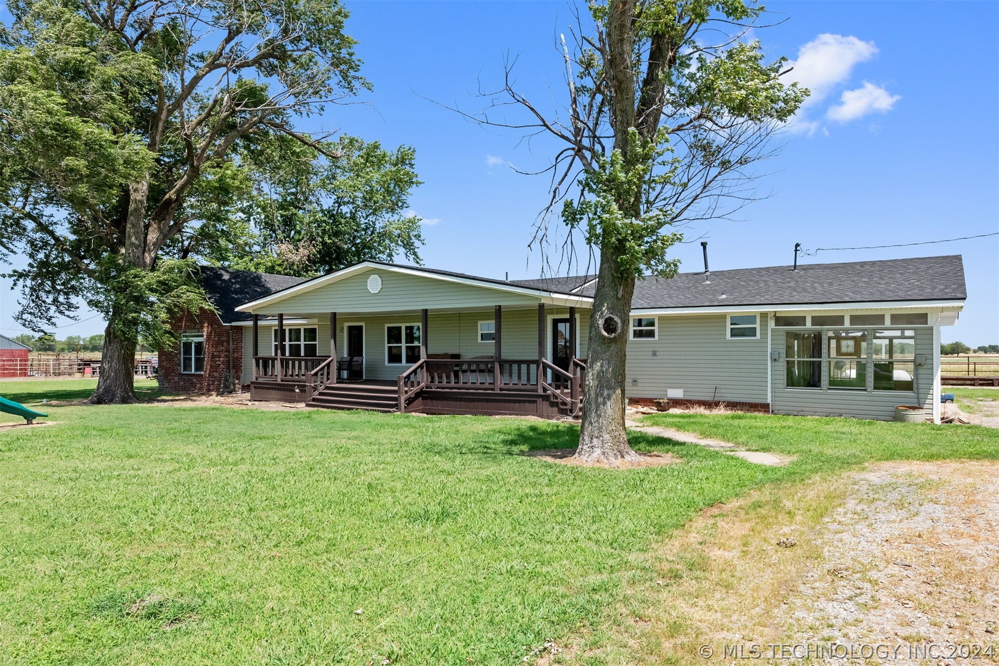 26315 E 680 Road Property Photo 3