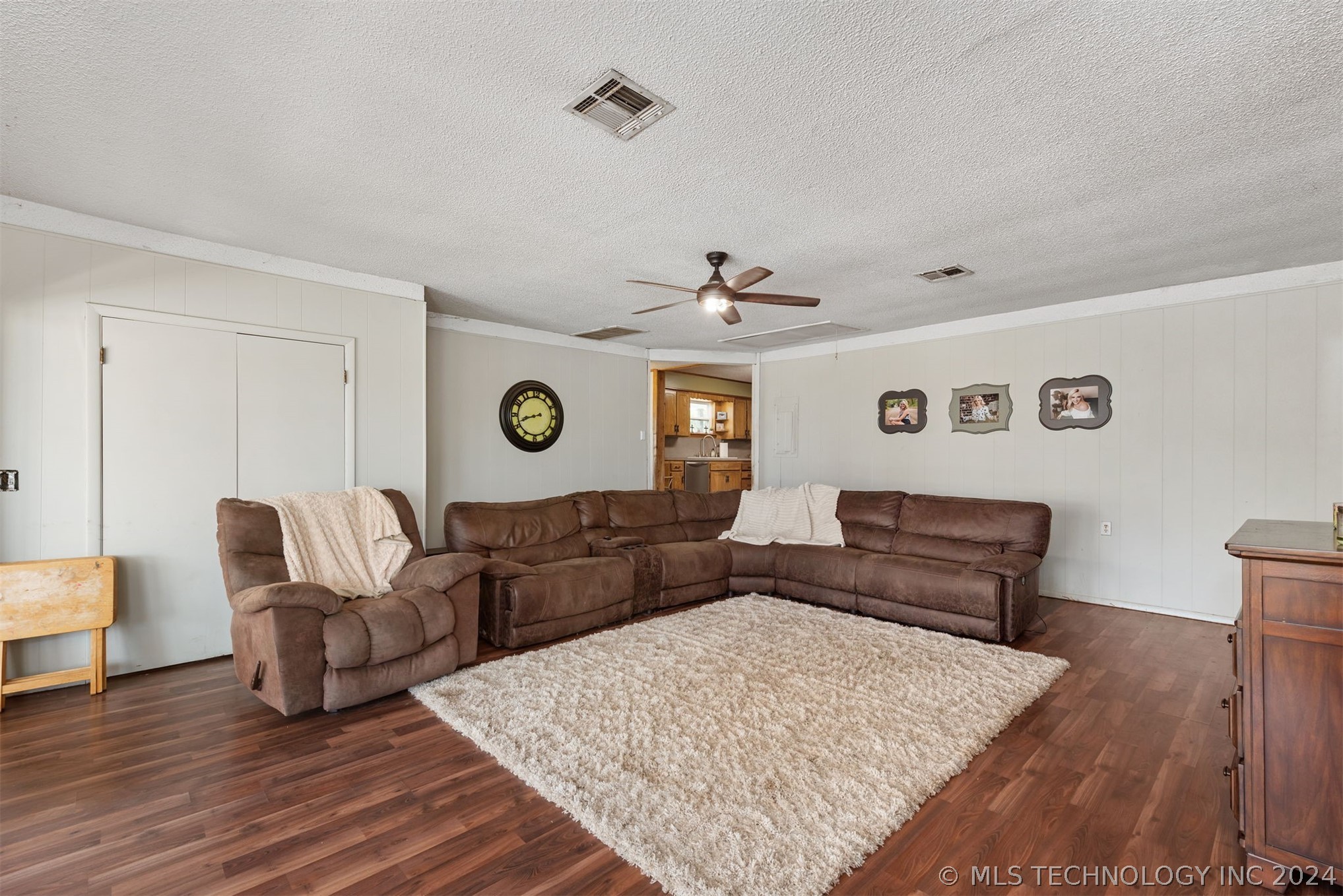 26315 E 680 Road Property Photo 15