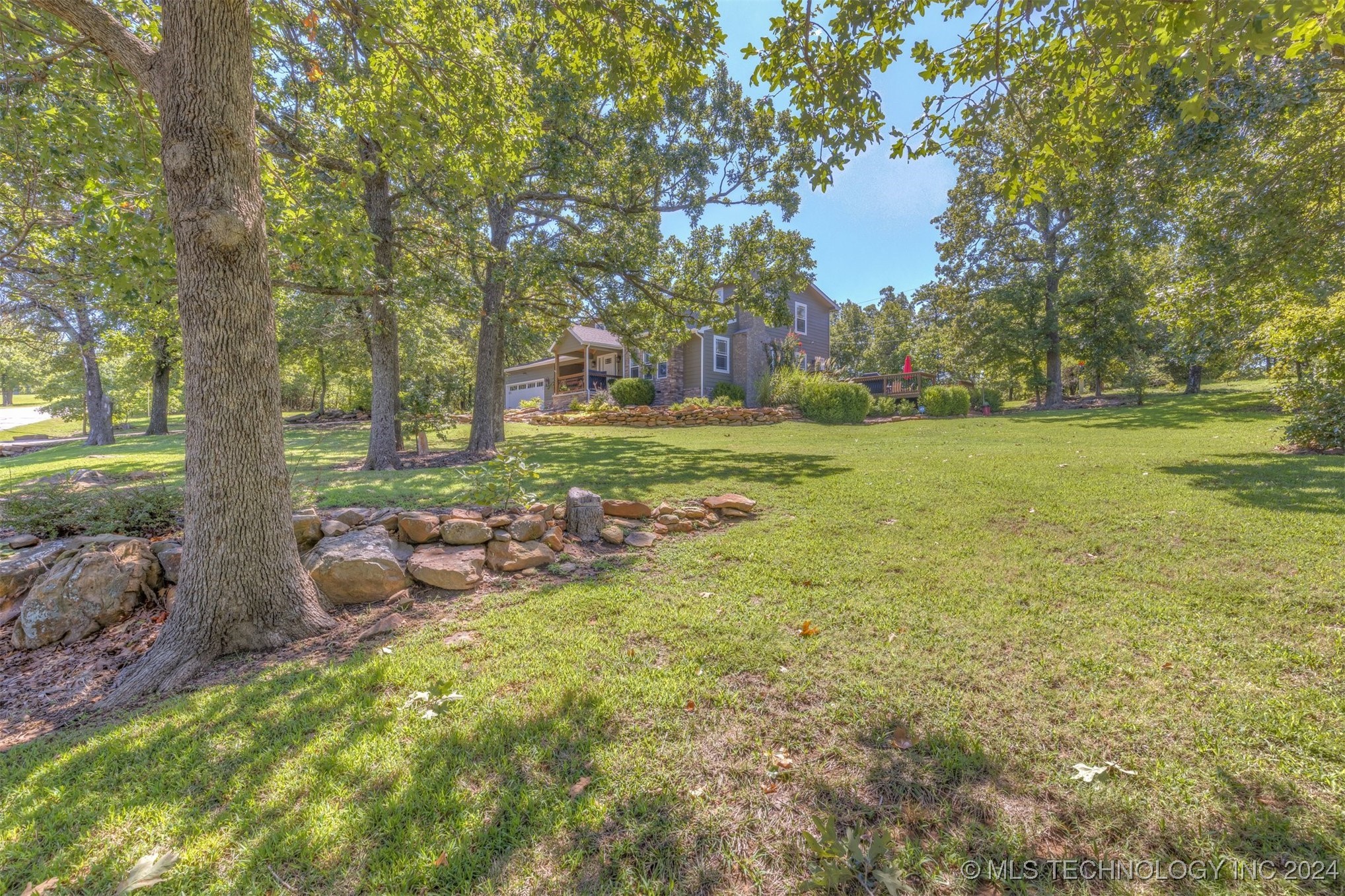 807 Bayshore Drive Property Photo 4