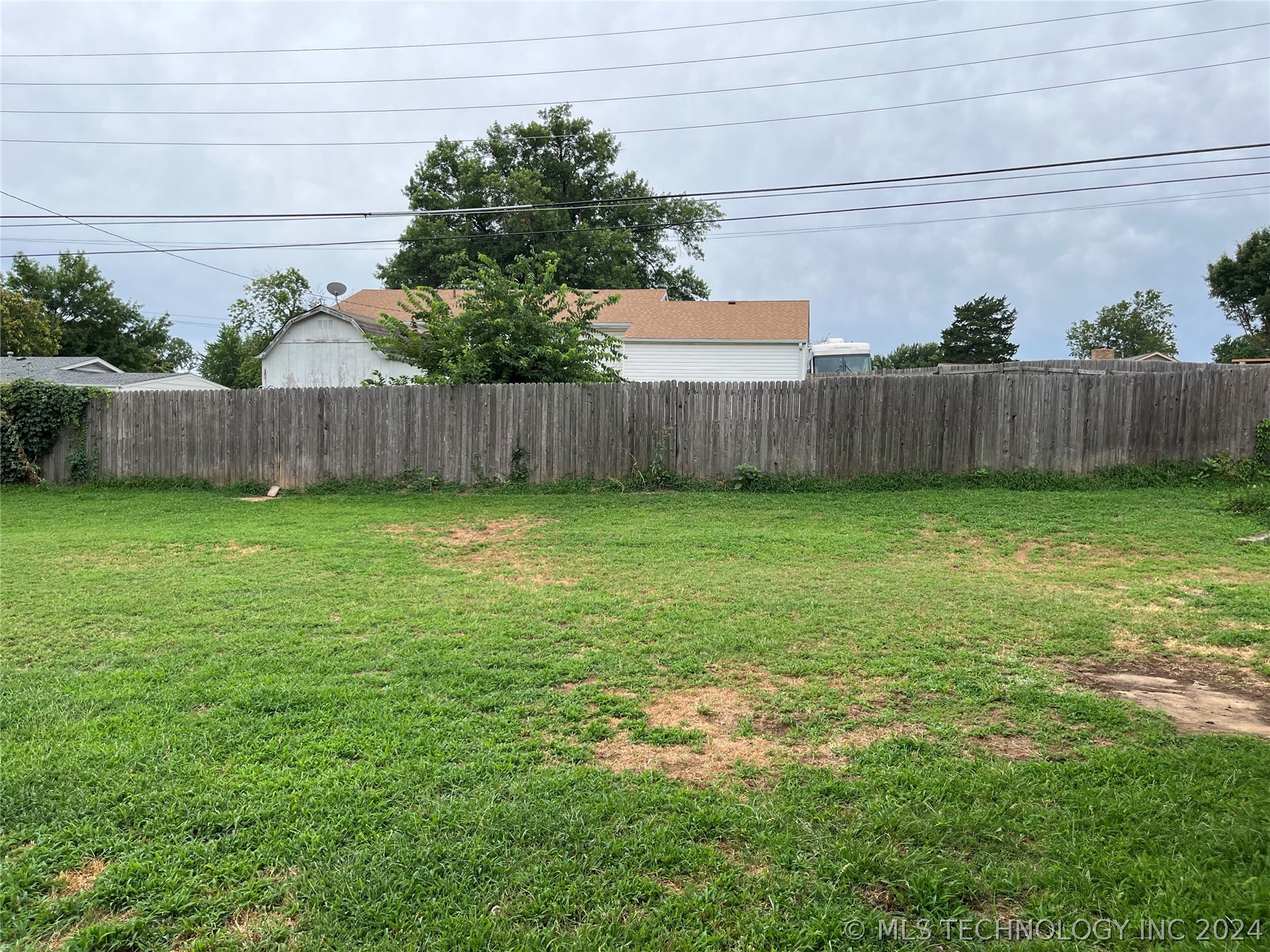 601 Dogwood Court Property Photo 12
