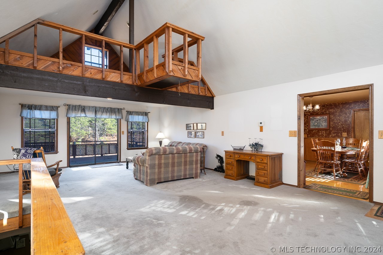 7270 E 454 Road Property Photo 6