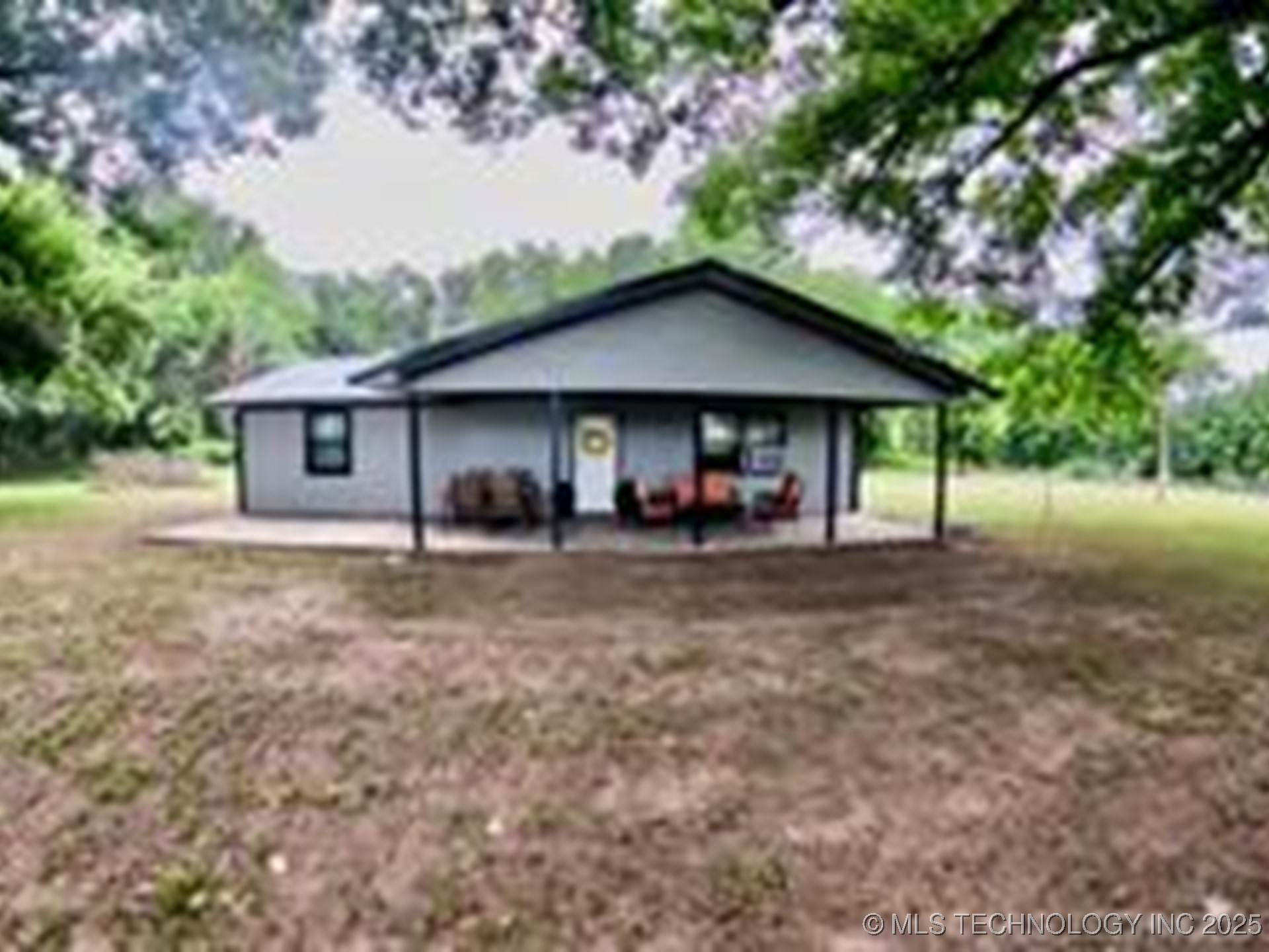410948 E 1180 Road Property Photo 4