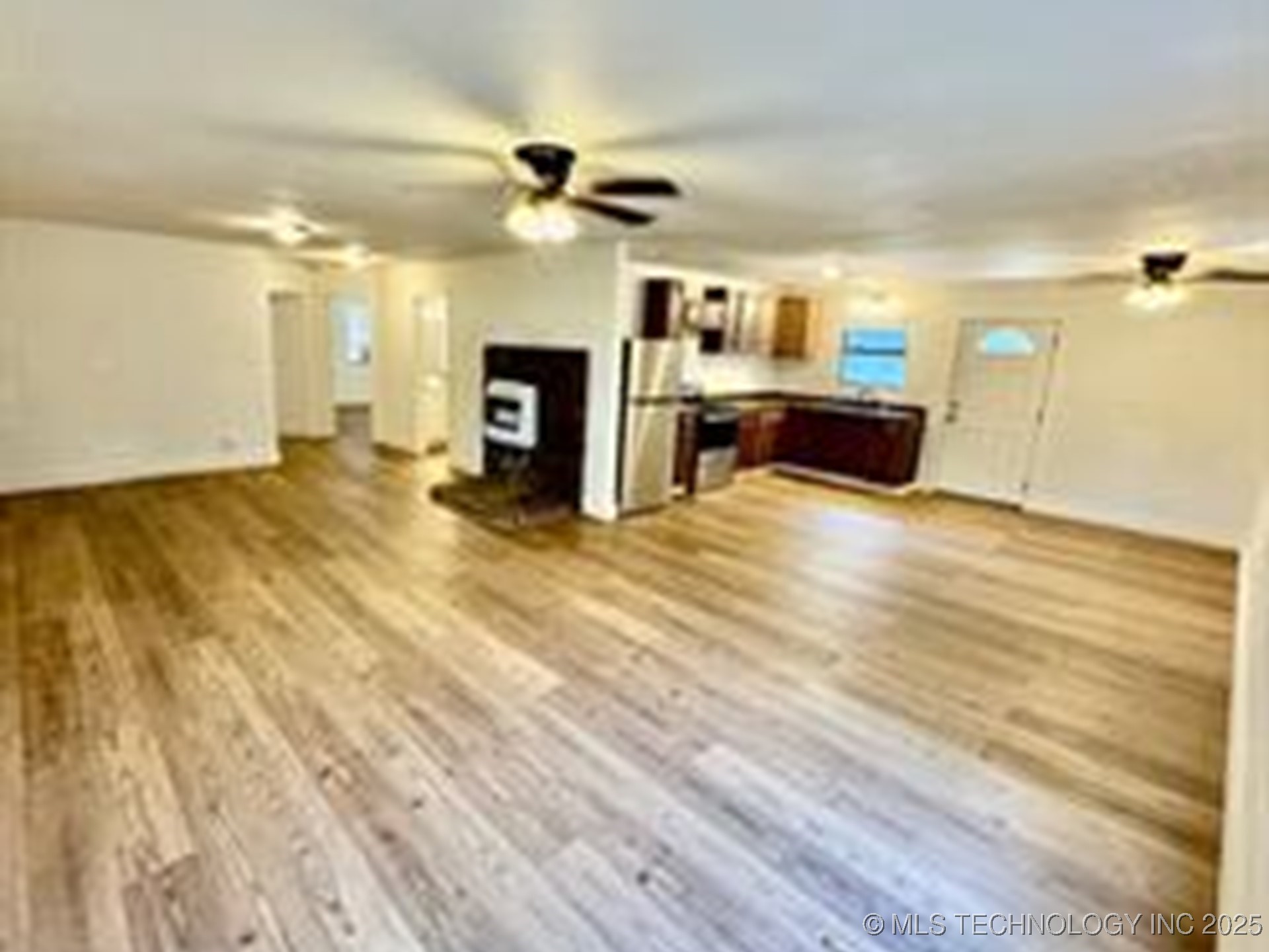 410948 E 1180 Road Property Photo 15