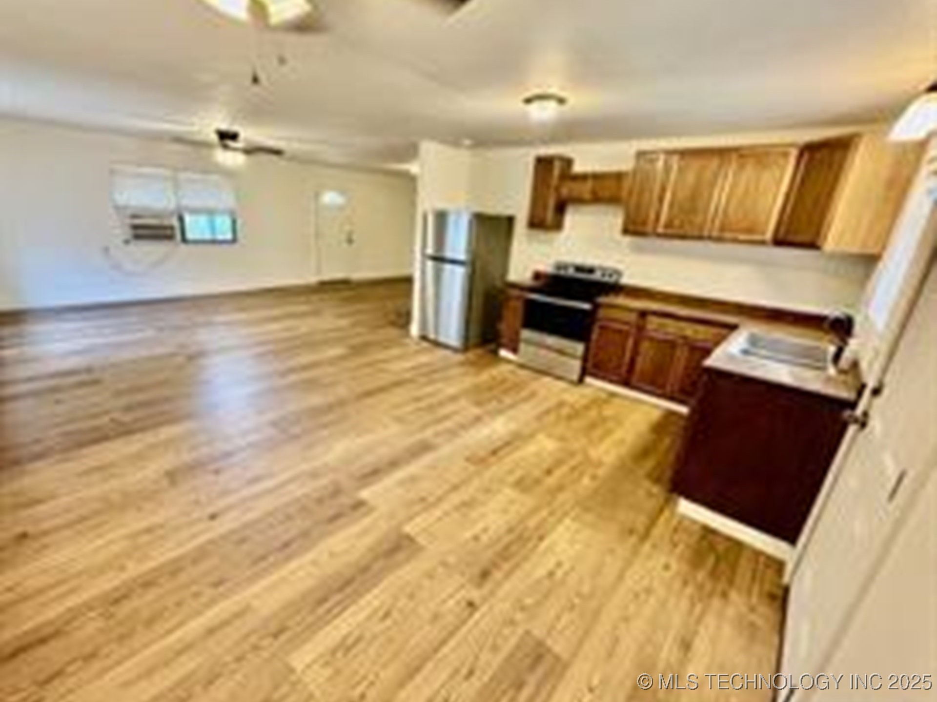 410948 E 1180 Road Property Photo 16