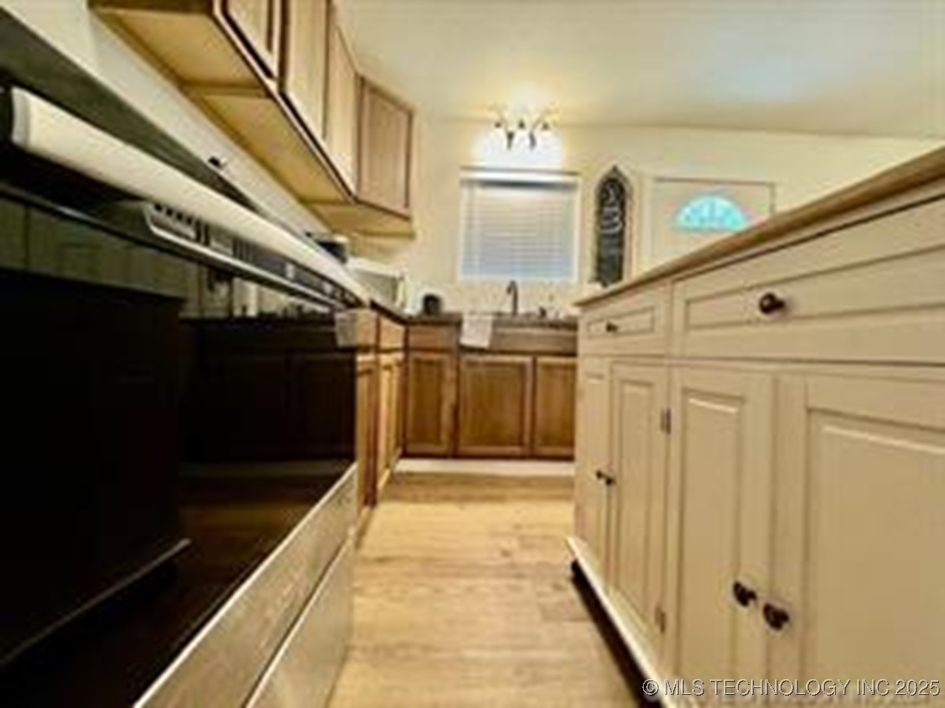 410948 E 1180 Road Property Photo 19