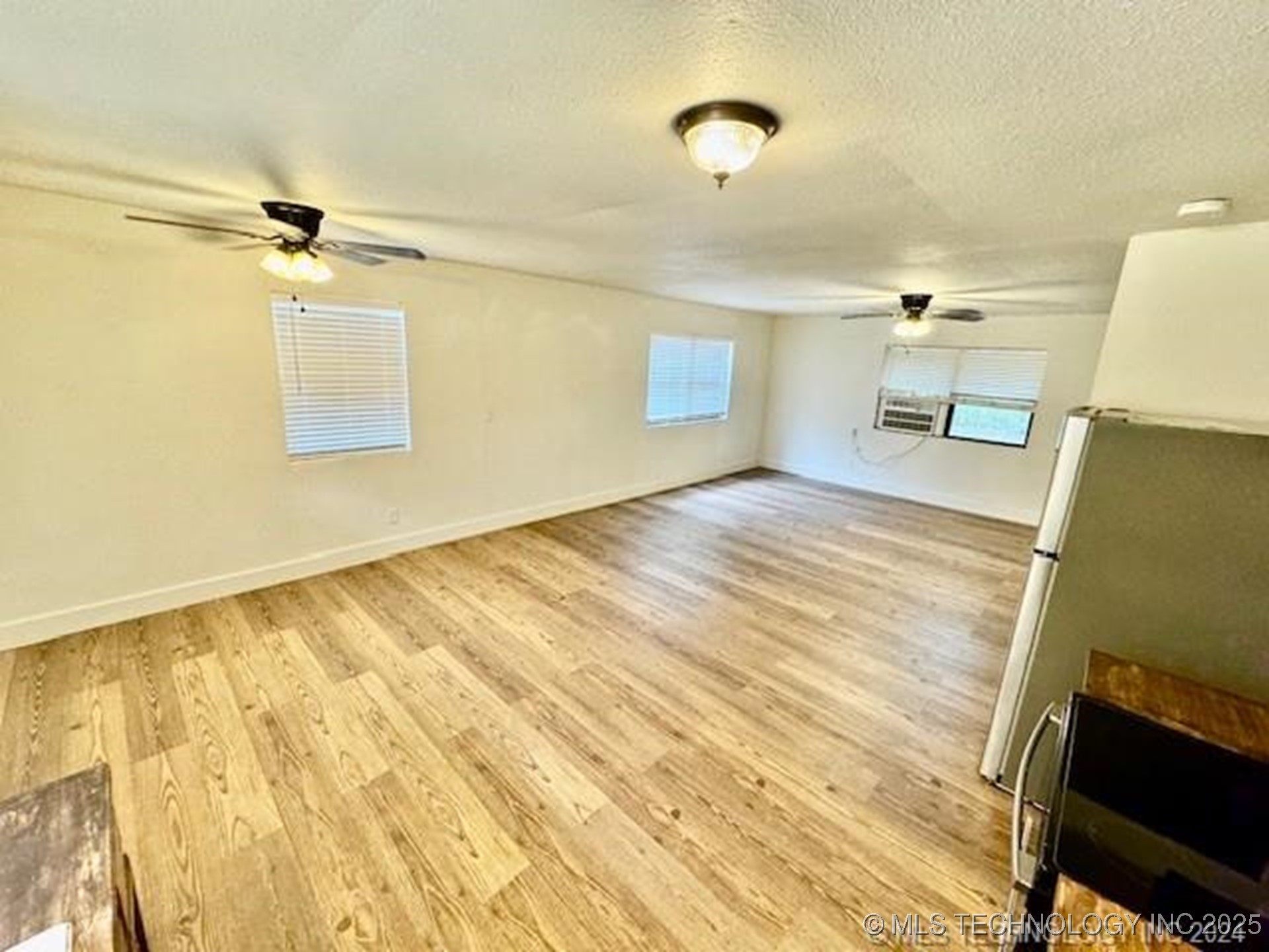 410948 E 1180 Road Property Photo 21