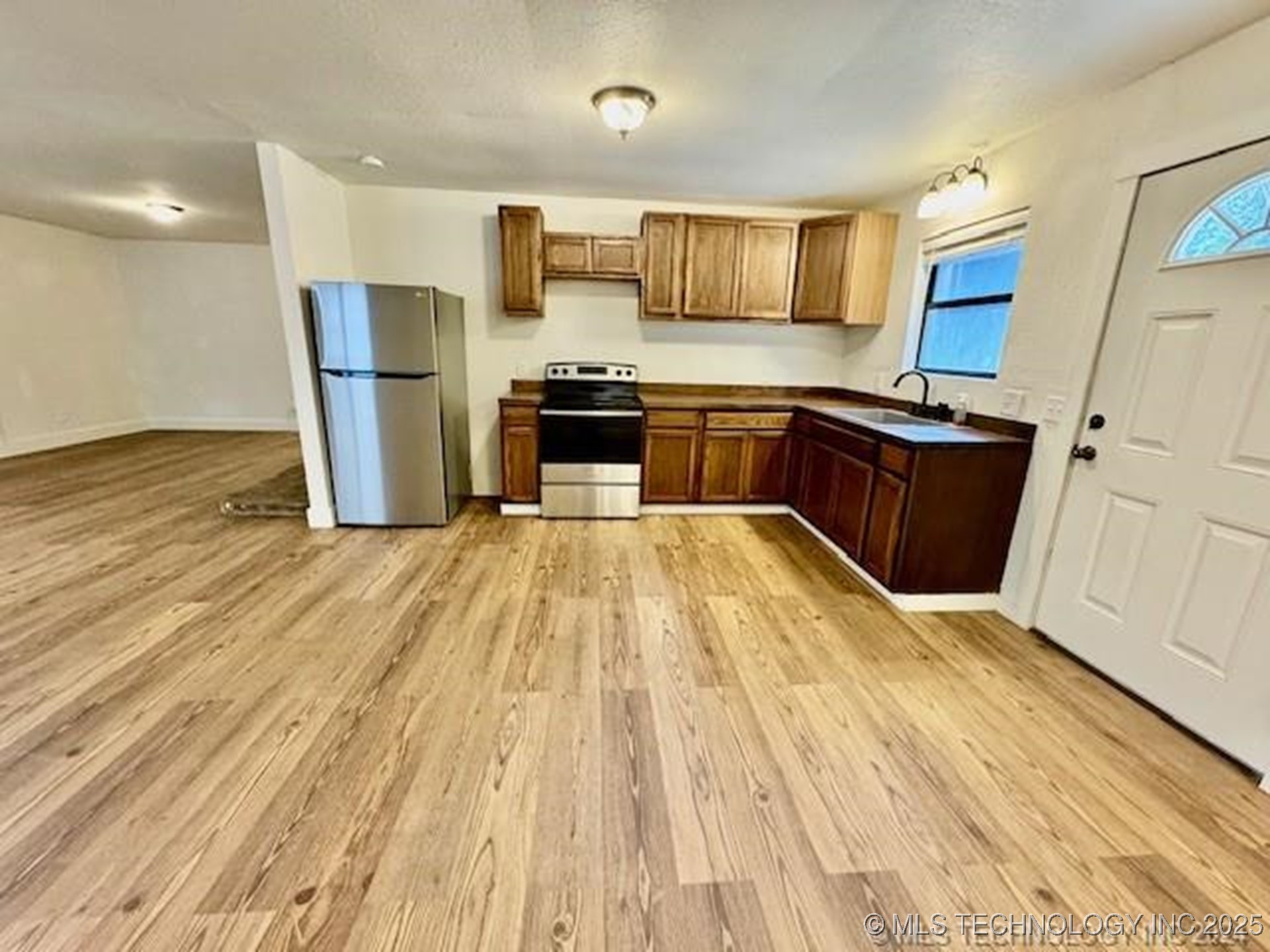 410948 E 1180 Road Property Photo 22