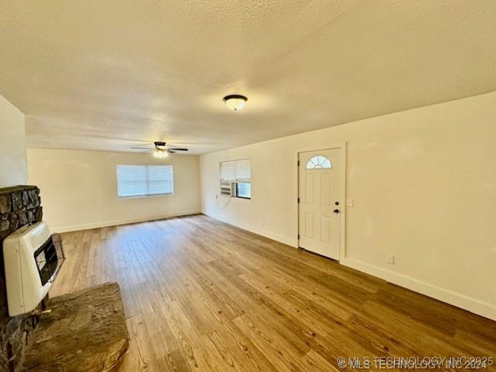 410948 E 1180 Road Property Photo 25