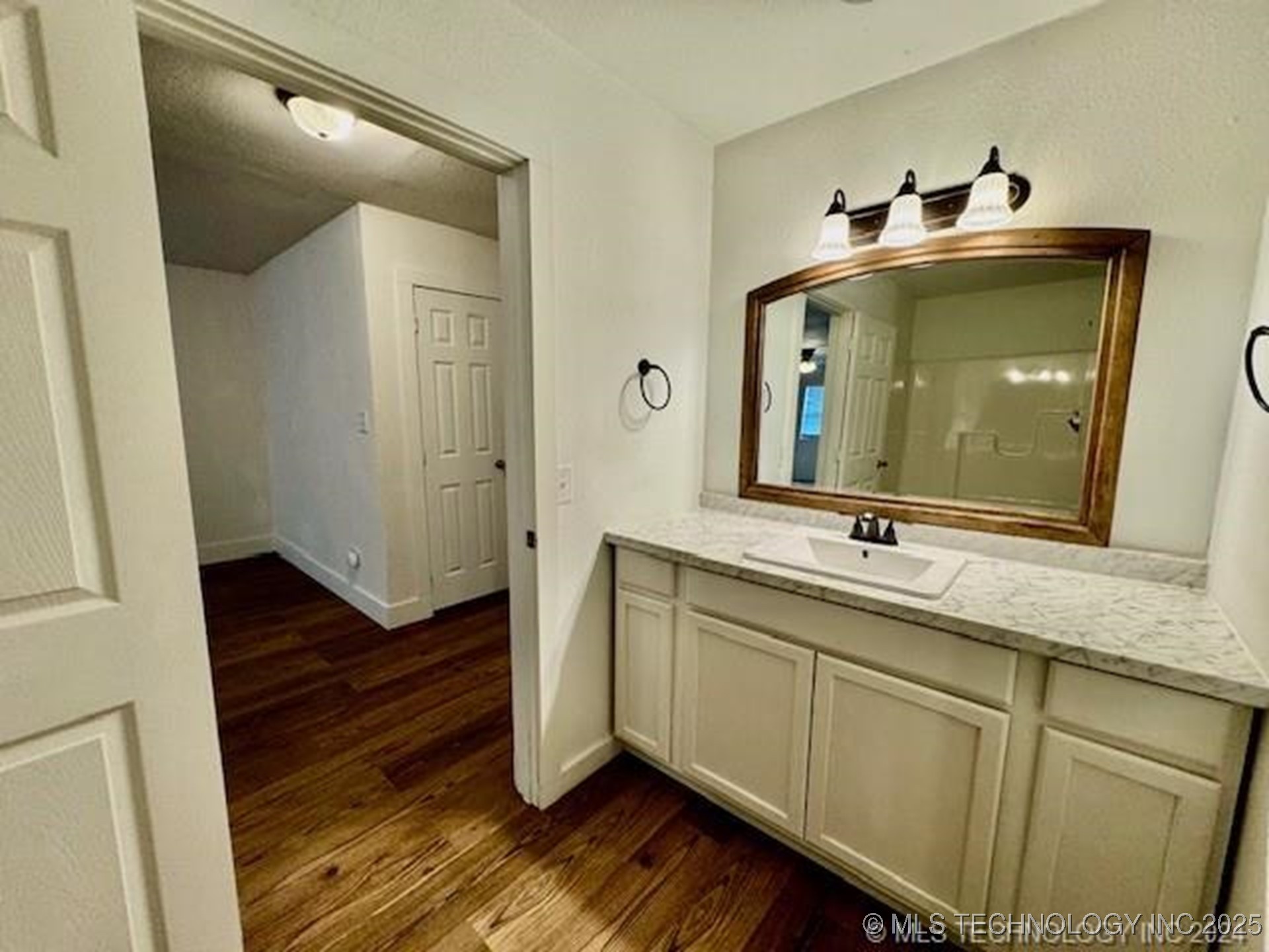 410948 E 1180 Road Property Photo 27