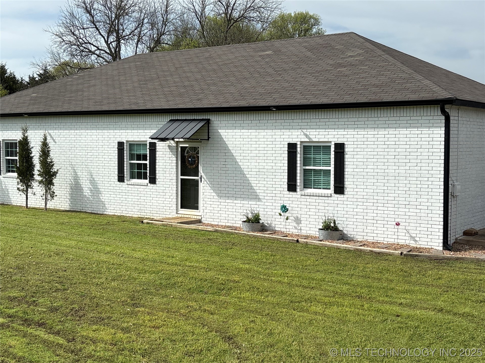 212 Pecan Creek Circle Property Photo 1