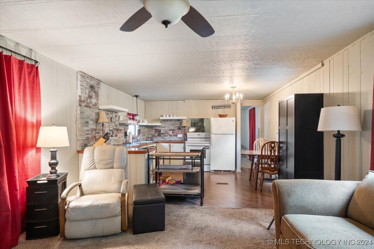 9207 N 447 Road Property Photo 32