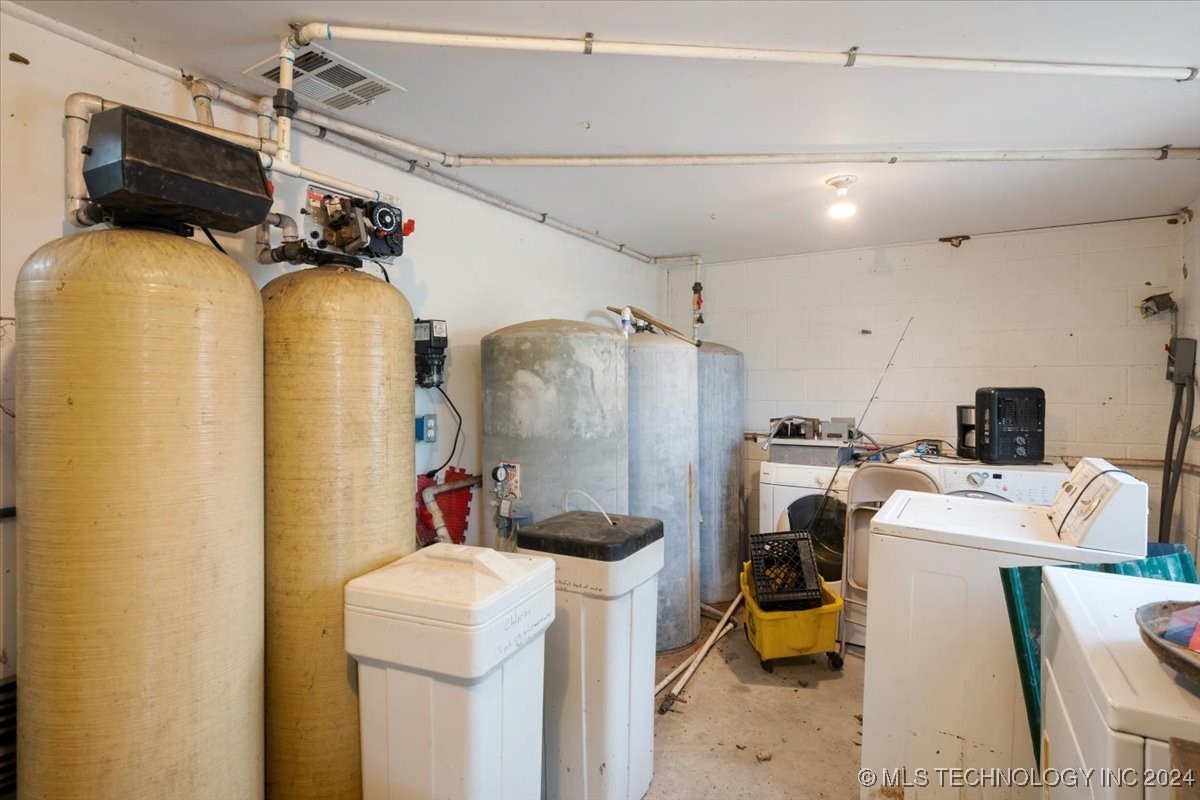 9207 N 447 Road Property Photo 37