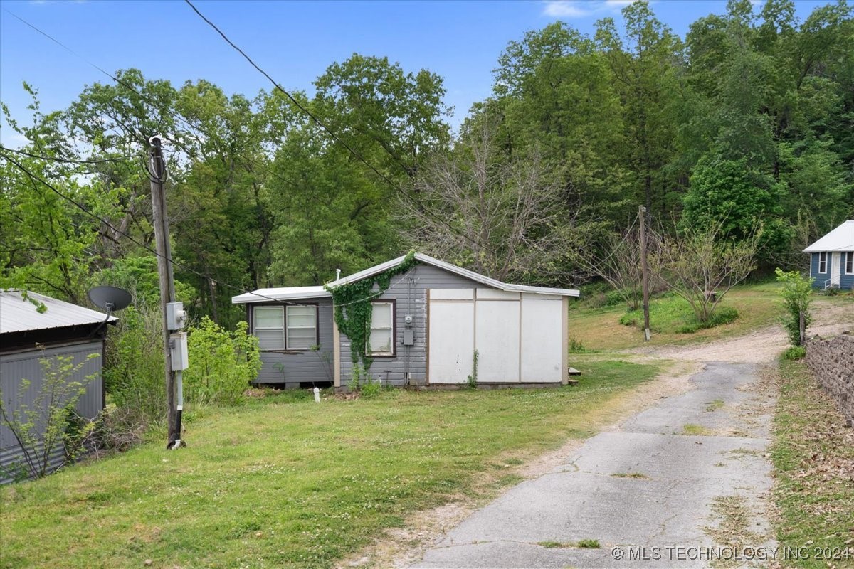 9207 N 447 Road Property Photo 38
