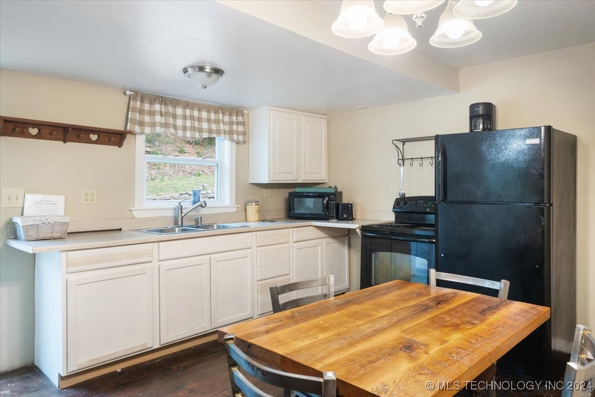 9207 N 447 Road Property Photo 40
