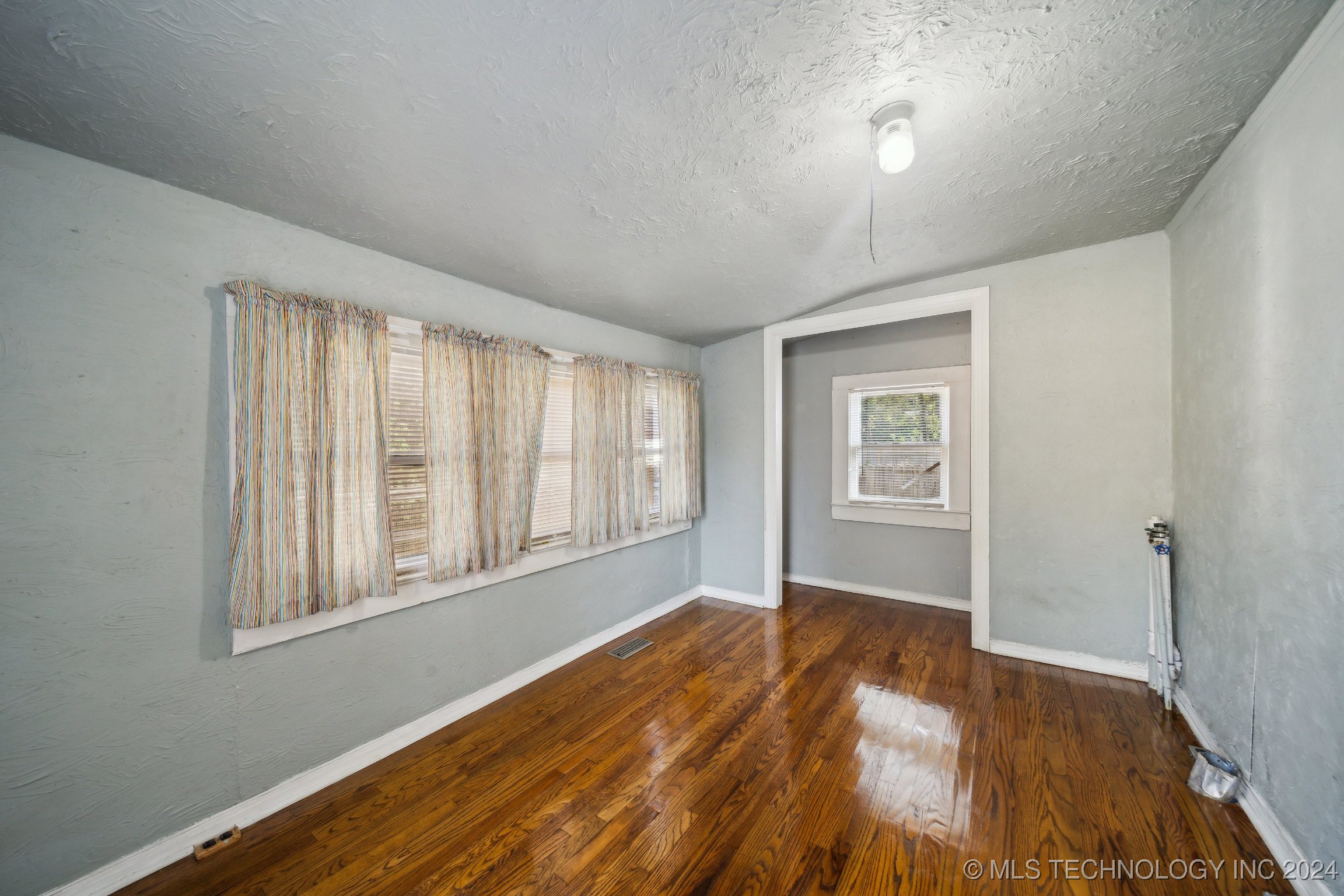 1232 S Atlanta Place Property Photo 21