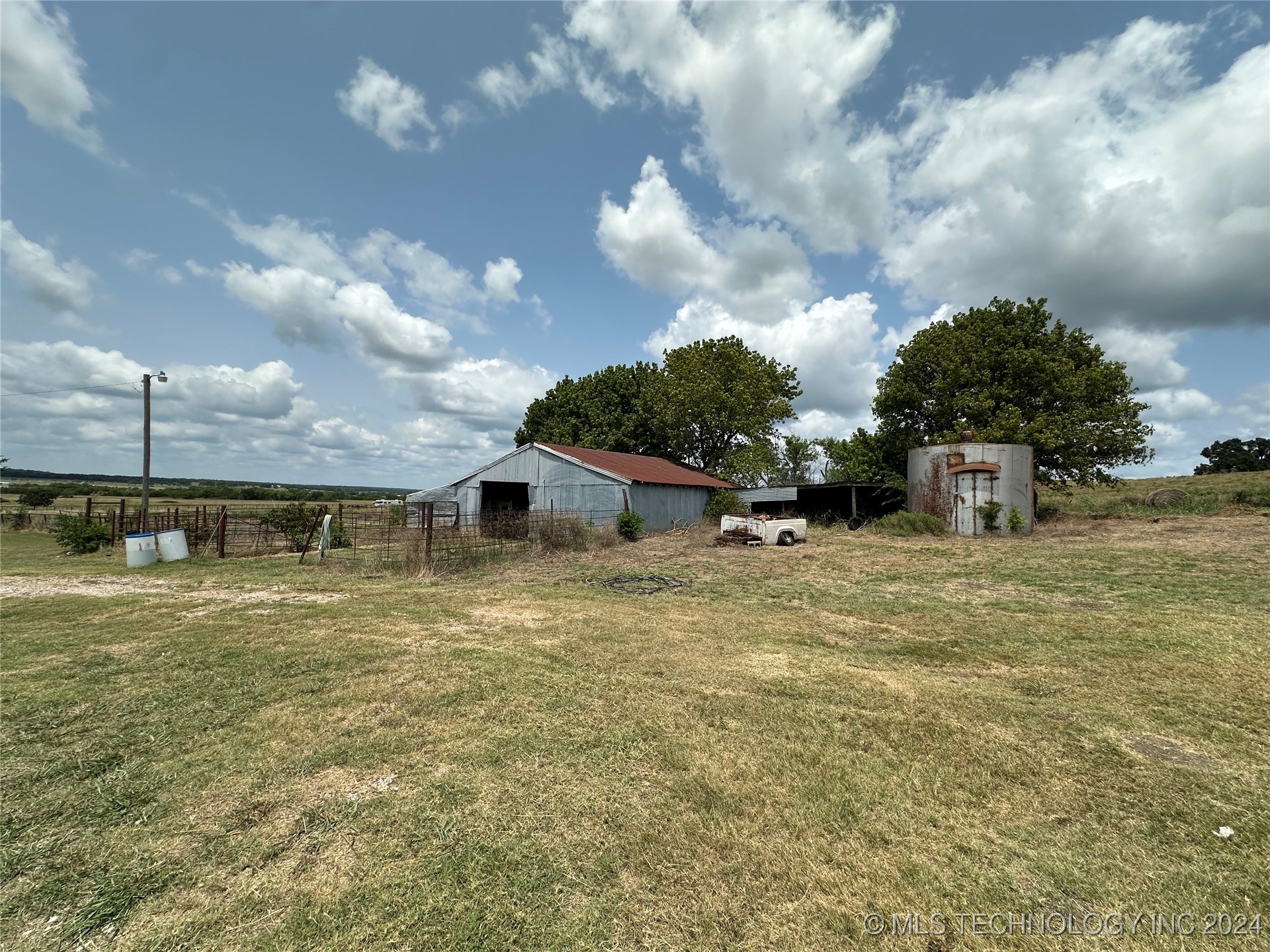 986 Cisco Road Property Photo 36
