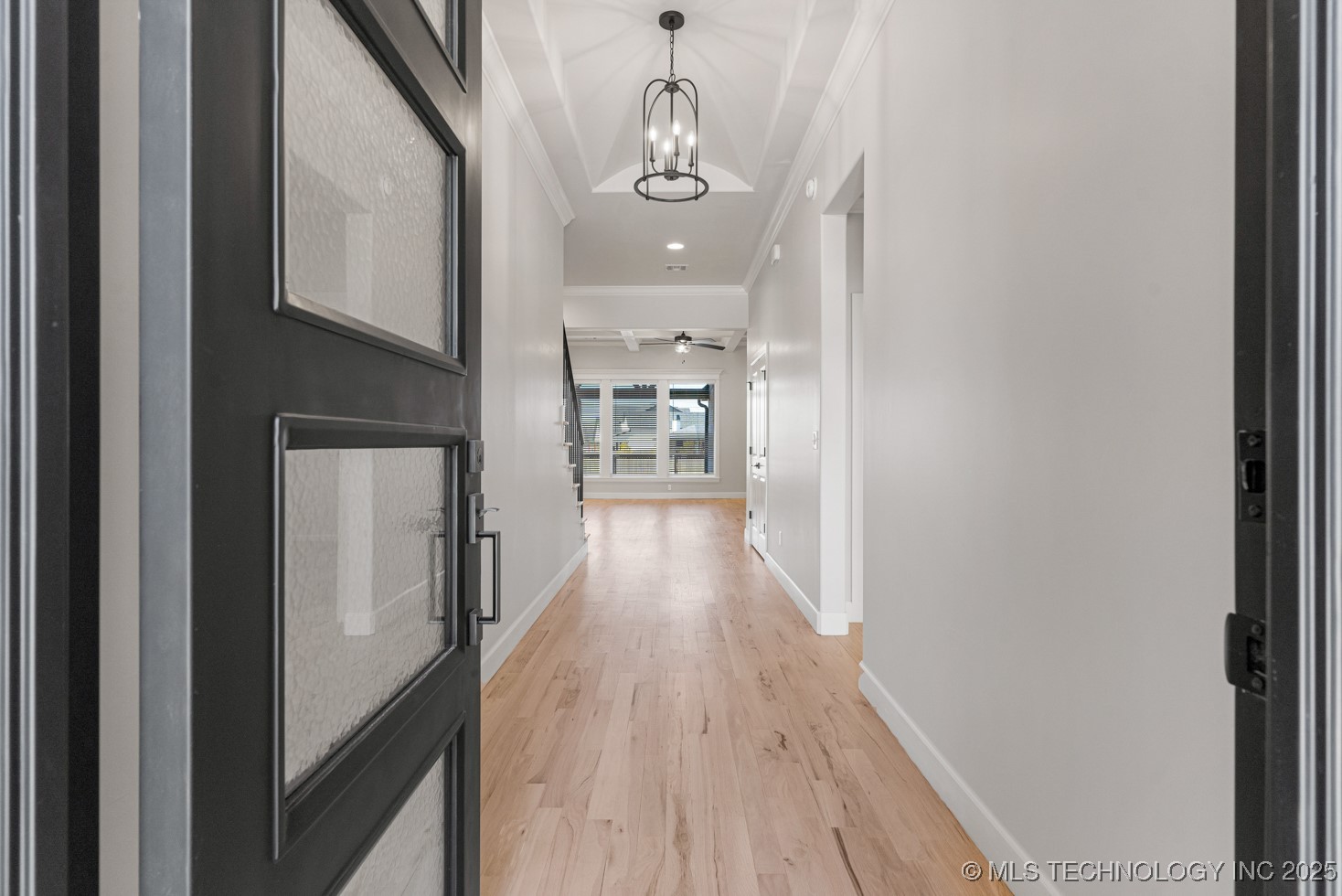 12714 S Irvington Avenue Property Photo 2