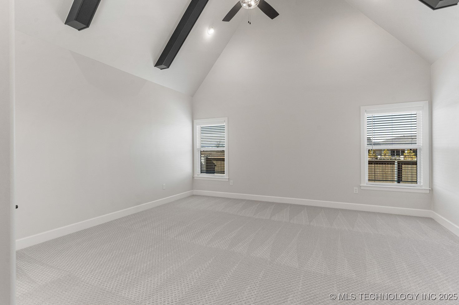 12714 S Irvington Avenue Property Photo 27