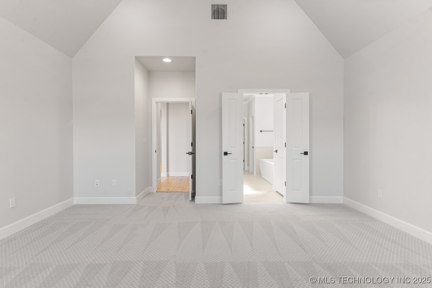 12714 S Irvington Avenue Property Photo 28