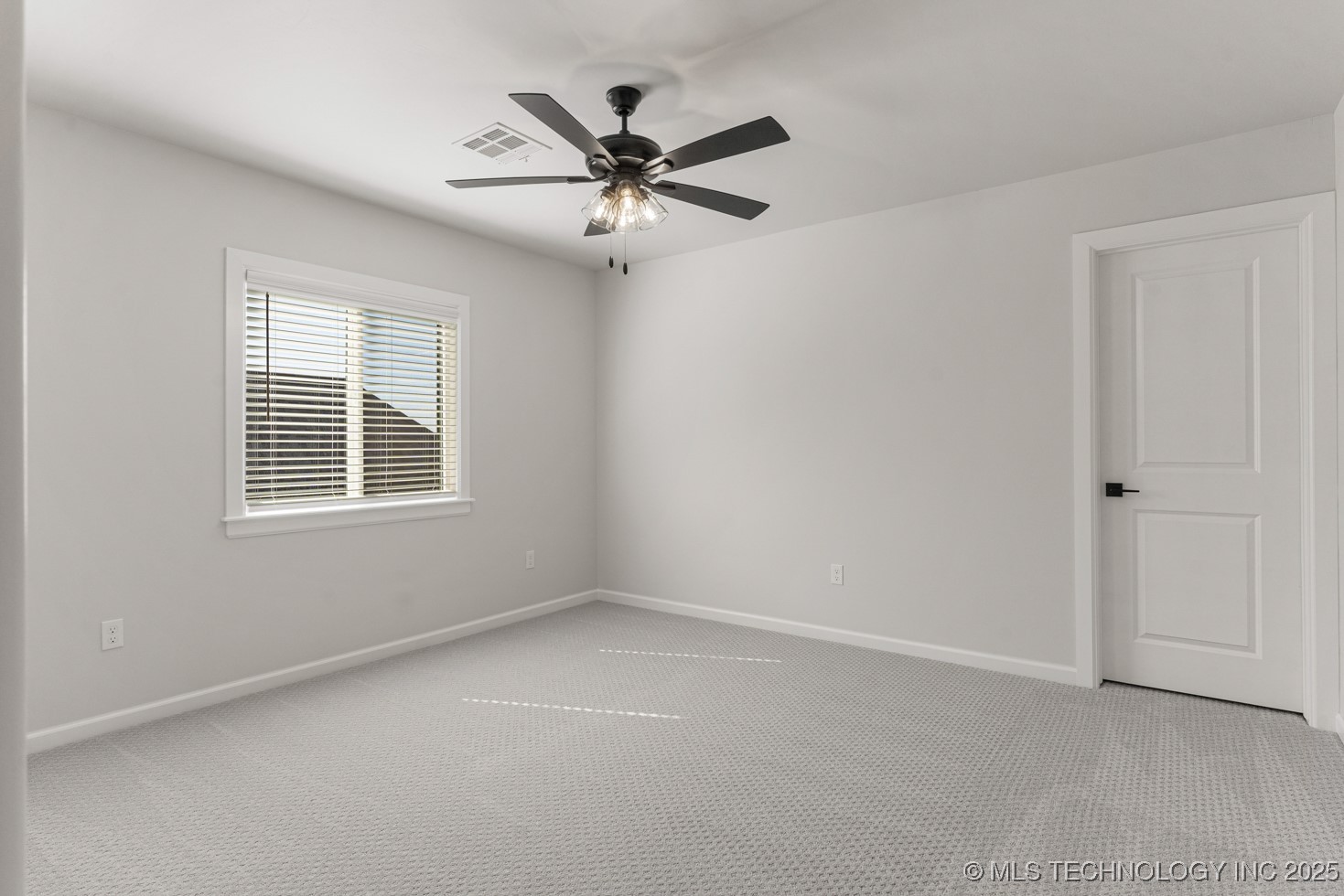12714 S Irvington Avenue Property Photo 43