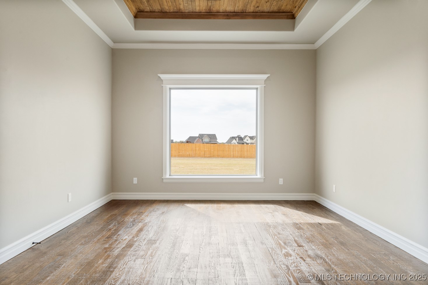 118 E 166th Place S Property Photo 12