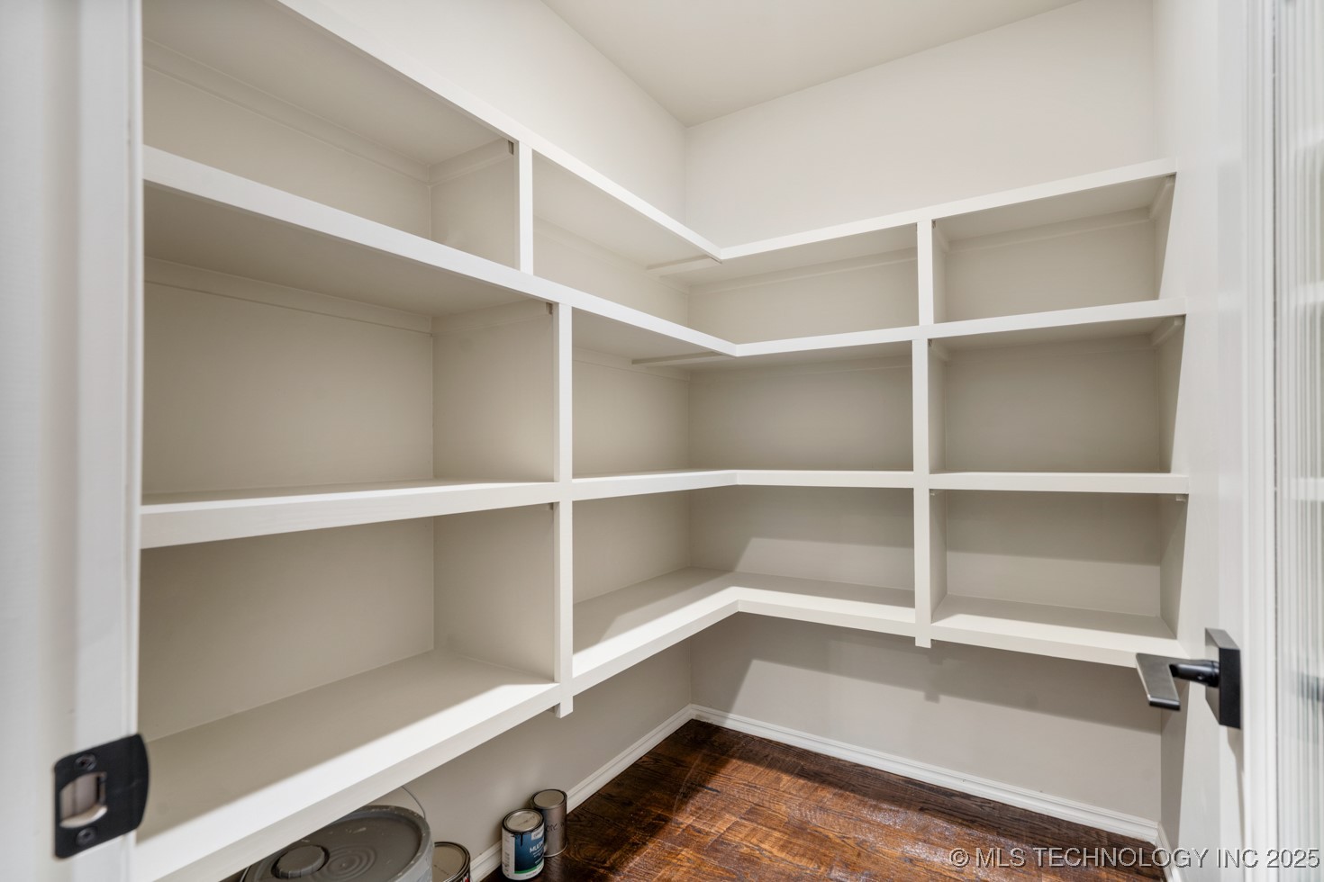 118 E 166th Place S Property Photo 15