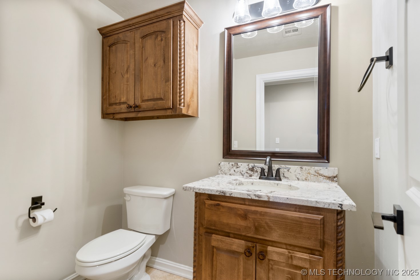 118 E 166th Place S Property Photo 18
